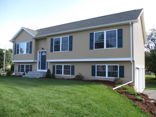 2145 Lewis St, Dighton, MA 02715 exterior