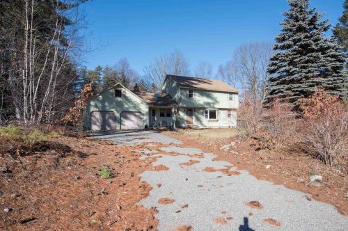 5 Pine Knoll Dr, Mont Vernon, NH 03057 exterior
