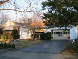 22 David Rd, Newton, MA 02459 exterior