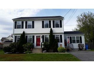 59 Nichols St, Cranston, RI 02920 exterior