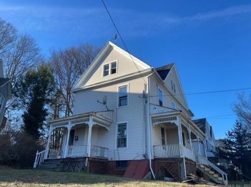 176 Division Ave, Huntington, CT 06484 exterior