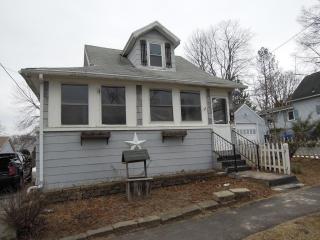 191 Dale St, Chicopee, MA 01020 exterior