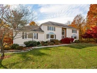 20 Heritage Hill Rd, Norwalk, CT 06851 exterior