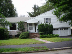 67 Roosevelt Rd, Newton, MA 02459 exterior