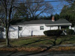 94 Elinor Rd, Newton, MA 02461 exterior