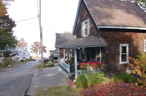 14 Main St, Northport, ME 04849 exterior