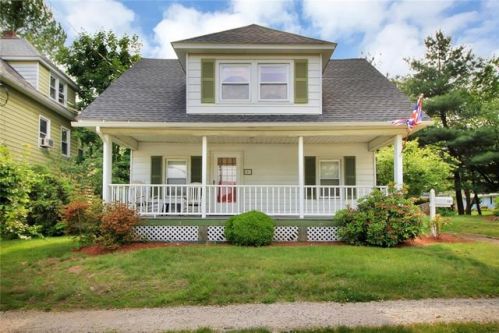 507 Huntington Rd, Stratford, CT 06614 exterior
