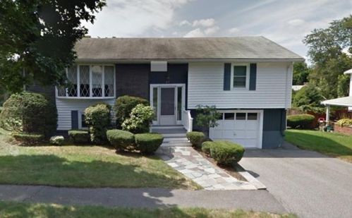 27 Biscayne Ave, Saugus, MA 01906 exterior