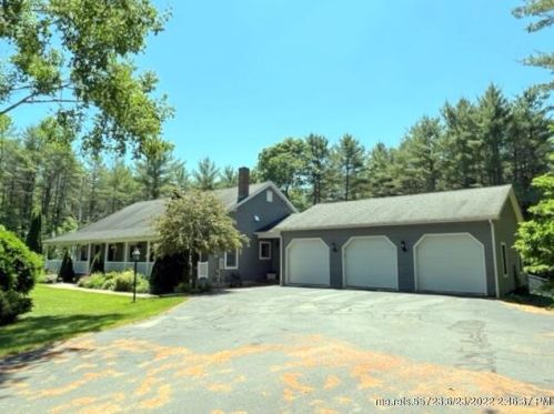 15 Randall Rd, Winslow, ME 04901 exterior