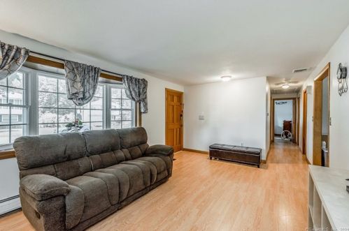 63 Partridge Dr, Waterbury, CT 06708 exterior