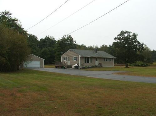 284 Waterboro Rd, Lyman, ME 04002 exterior