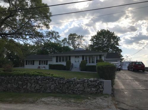 157 Jillson Ave, Woonsocket, RI 02895 exterior