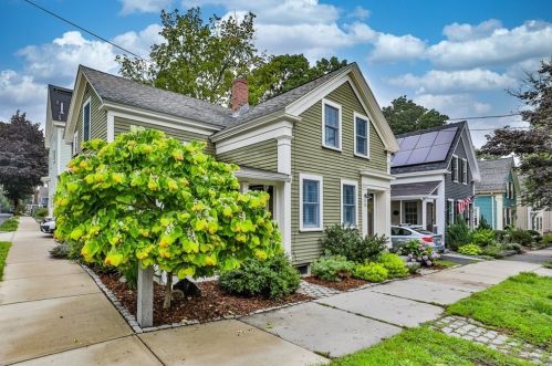 24 Oakland St, Plum Island, MA 01950 exterior