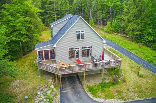 199 Hobart Hill Rd, Groton, NH 03241 exterior