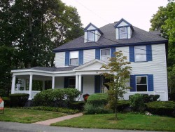 19 Irvington St, Newton, MA 02468 exterior