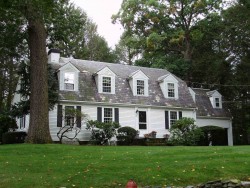 21 Barnstable Rd, Newton, MA 02465 exterior