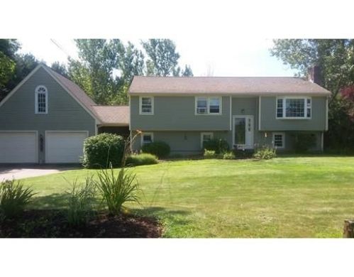 158 Federal Hill Rd, Oxford, MA 01540 exterior