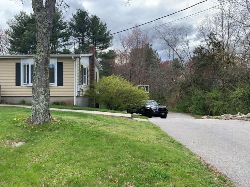 47 Pound Rd, Westerly, RI 02891 exterior