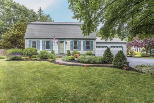 21 Seaflower Ln, Marshfield, MA 02050 exterior