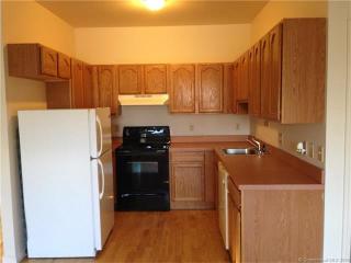 2645 Day Hill Rd, Bloomfield, CT 06002 exterior