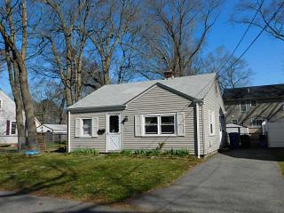 101 Pine Crest Dr, East Providence, RI 02915 exterior