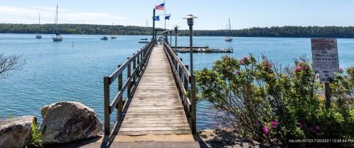 194 High Head Rd, Harpswell, ME 04079 exterior