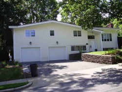 270 Arnold Rd, Newton, MA 02459 exterior