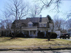 54 Temple St, Newton, MA 02465 exterior