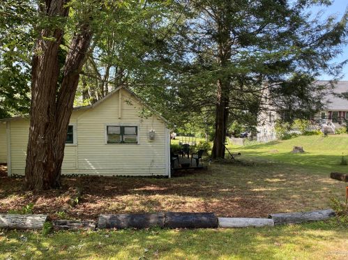 41 Basin Point Rd, Harpswell, ME 04079 exterior