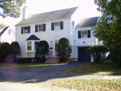 12 Rowena Rd, Newton, MA 02459 exterior