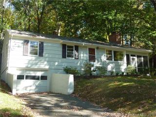 168 Green Hill Ln, Cheshire, CT 06410 exterior