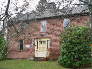 25 Talcott Ln, Durham, CT 06422 exterior