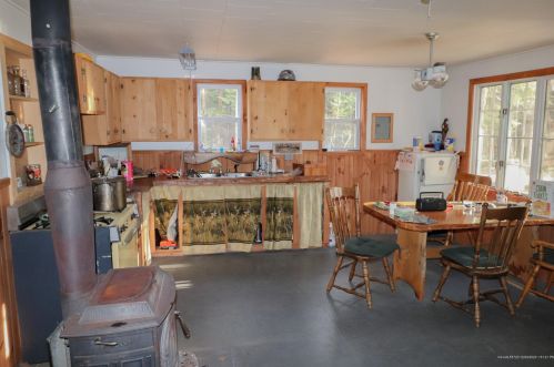 703 Mountain View Anx, Rumford, ME 04276 exterior