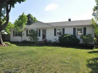 50 Crocus St, Warwick, RI 02886 exterior