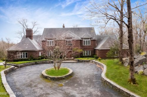 158 Clapboard Ridge Rd, Greenwich, CT 06831 exterior
