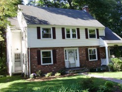 15 Holman Rd, Newton, MA 02466 exterior