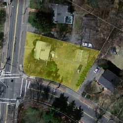 688 Chestnut St, Newton, MA 02465 aerial view