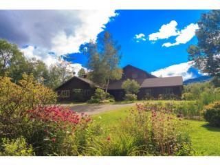 95 Lower Sanborn Rd, Stowe, VT 05672 exterior