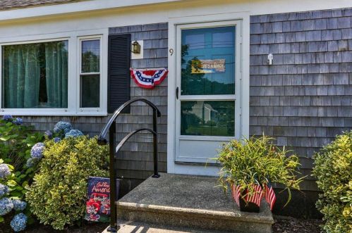 9 Pamela Way, Harwich, MA 02645 exterior