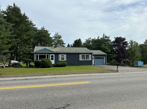 5 Pond Rd, Lewiston, ME 04240 exterior