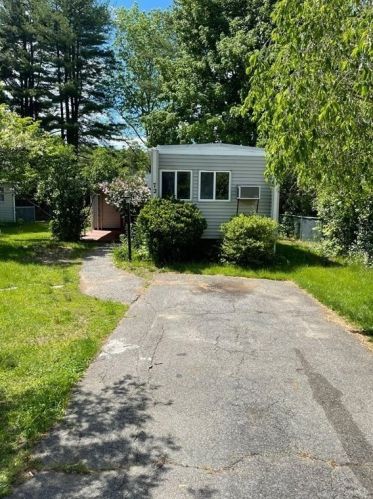 72 Eagle St, Ware, MA 01082 exterior