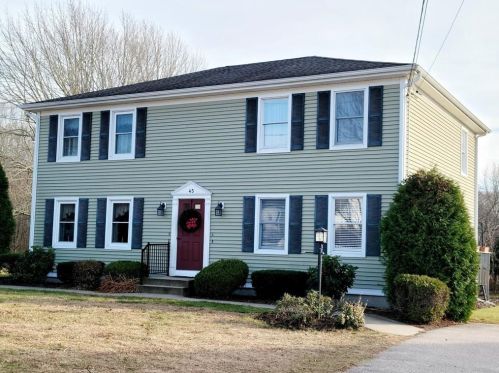 45 Springbrook Rd, Westerly, RI 02891 exterior