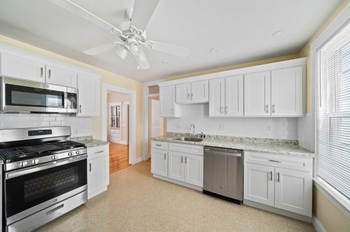 17 Dix St, Roxbury Xing, MA 02122 exterior
