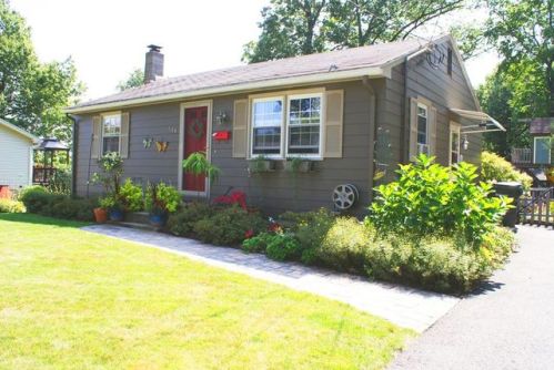 149 Endicott St, Springfield, MA 01118 exterior