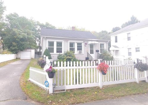 144 Obed Ave, North-Providence, RI 02904 exterior
