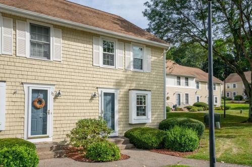 21 Hubbard Run Dr, Glastonbury, CT 06033 exterior