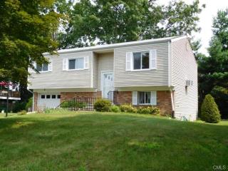 30 Donata Ln, Stamford, CT 06905 exterior