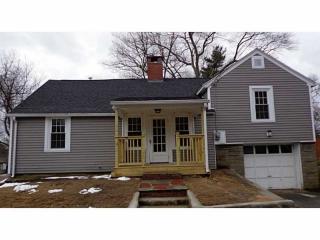 10 Pine Ave, Coventry, RI 02816 exterior
