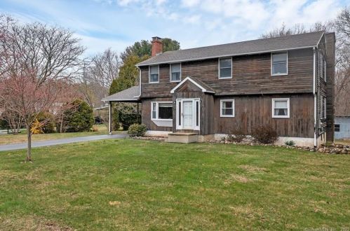 14 Carriage Hill Dr, Niantic, CT 06357 exterior