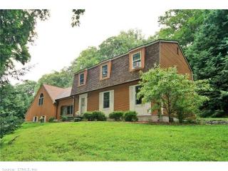 15 Old Country Rd, Seymour, CT 06478 exterior